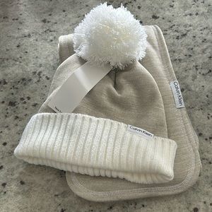 NWT Calvin Klein Hat and Scarf Set